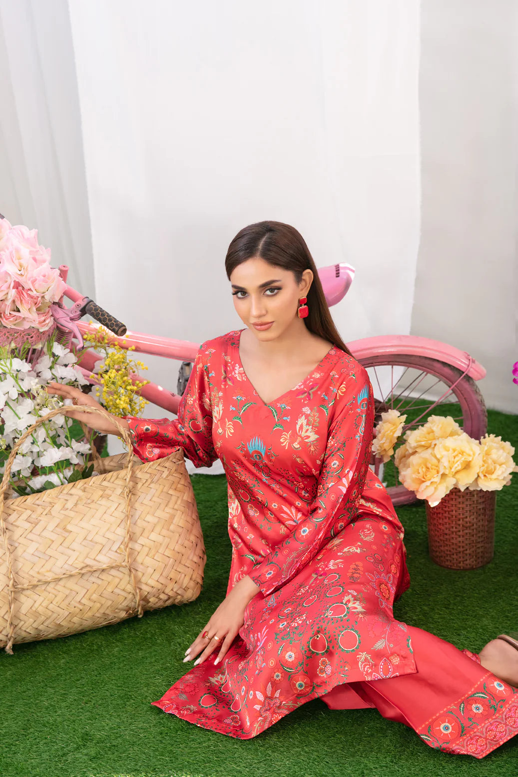 Damask - two pieace floral print silk suit