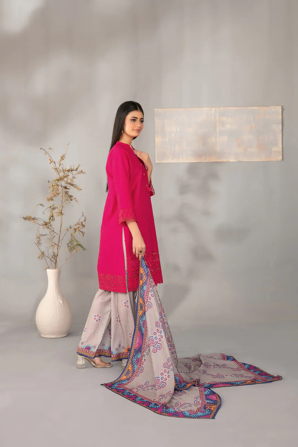 Leyl Pink - Three Pieace Lawn Suit